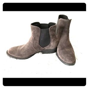 Born Dark Grey Chelsea Boots